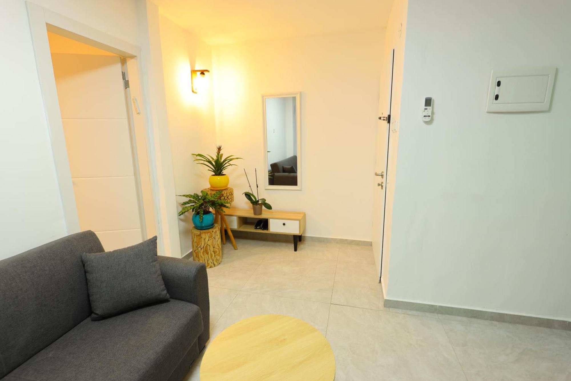 Ferienwohnung דירה יפה סגנון מודרני מרחק של 5 דקות נסיעה מהים Aschkelon Exterior foto