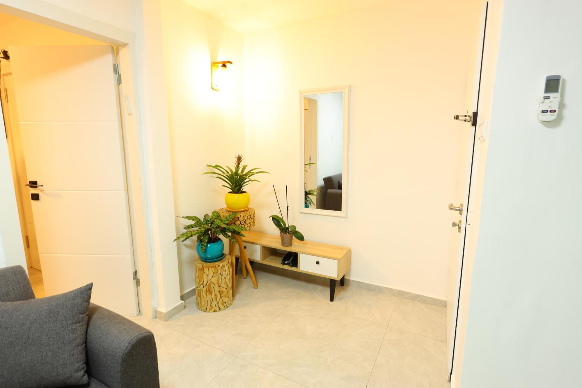 Ferienwohnung דירה יפה סגנון מודרני מרחק של 5 דקות נסיעה מהים Aschkelon Exterior foto