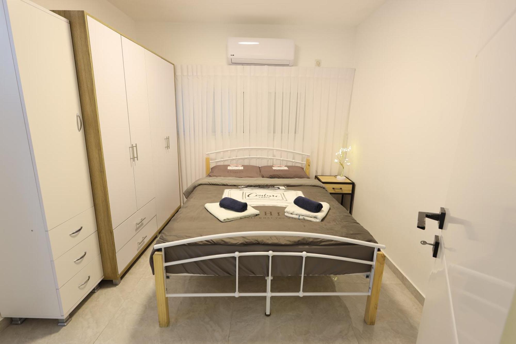 Ferienwohnung דירה יפה סגנון מודרני מרחק של 5 דקות נסיעה מהים Aschkelon Exterior foto