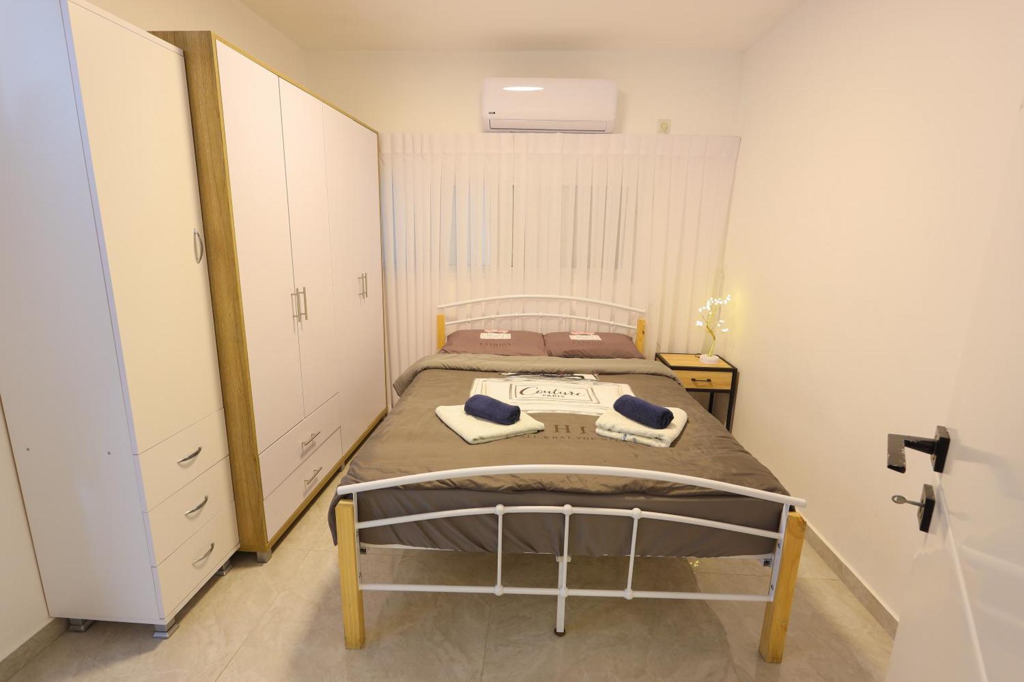 Ferienwohnung דירה יפה סגנון מודרני מרחק של 5 דקות נסיעה מהים Aschkelon Exterior foto